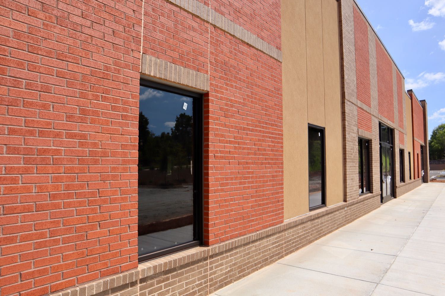 Stillwood Corners Office / Medical Building: Newnan Crossing Blvd and Stillwood Drive, Newnan, GA 30265